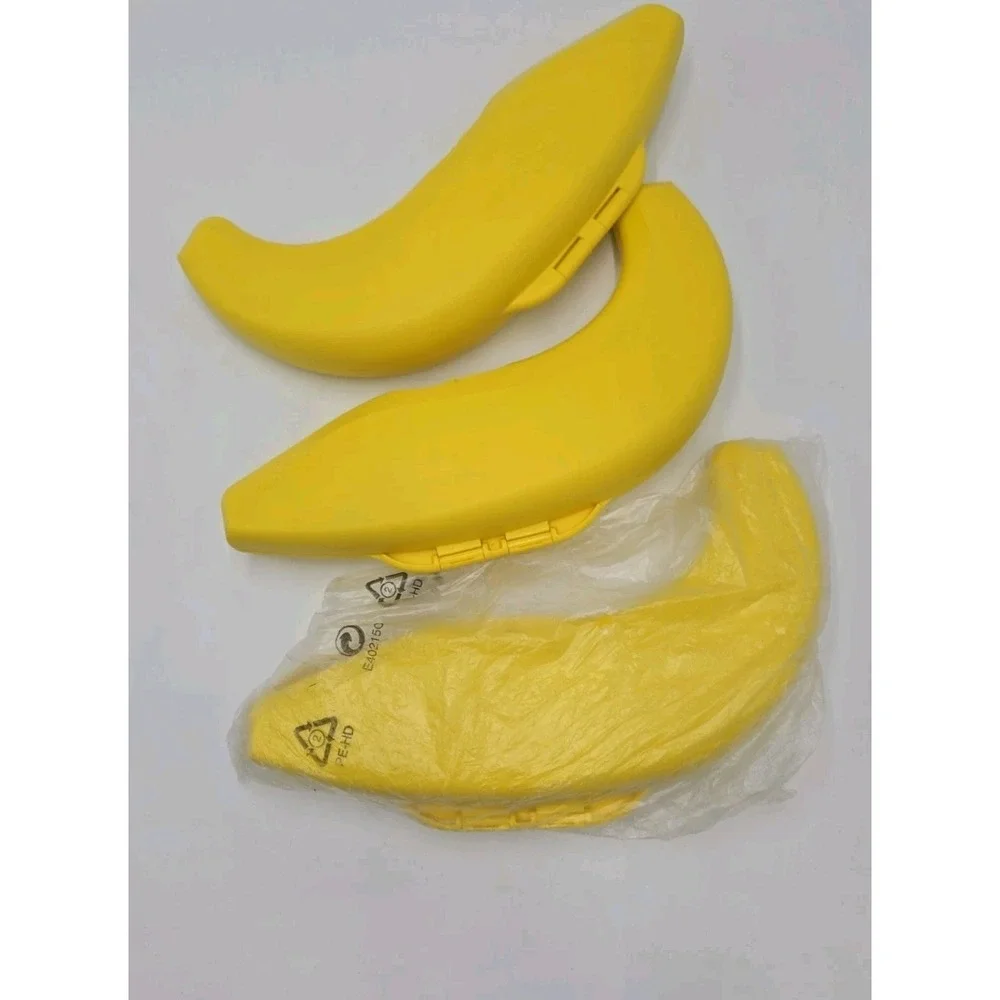 Vintage Tupperware Banana Keeper Set of 3 Yellow Storage Cases 1 NEW in Bag